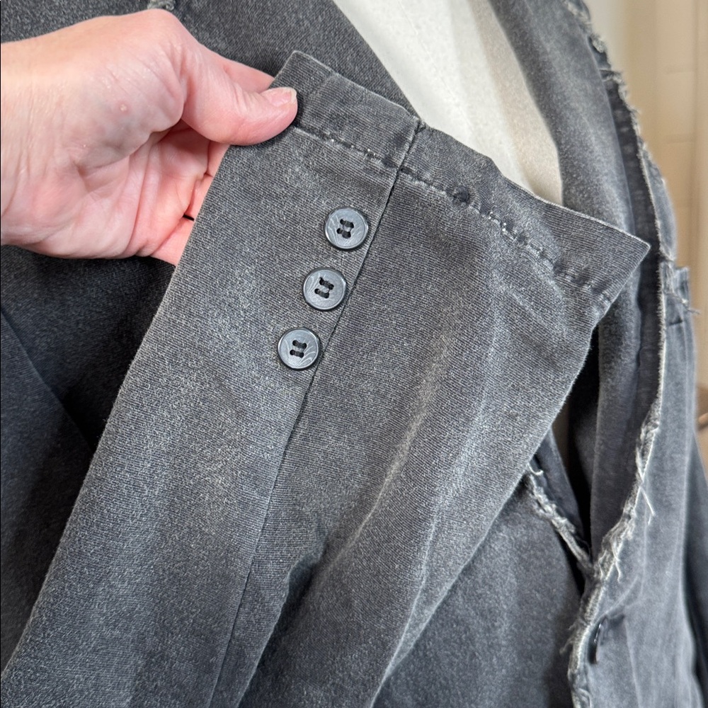 Vintage Pop Icon Distressed Jacket - Picture 6 of 8